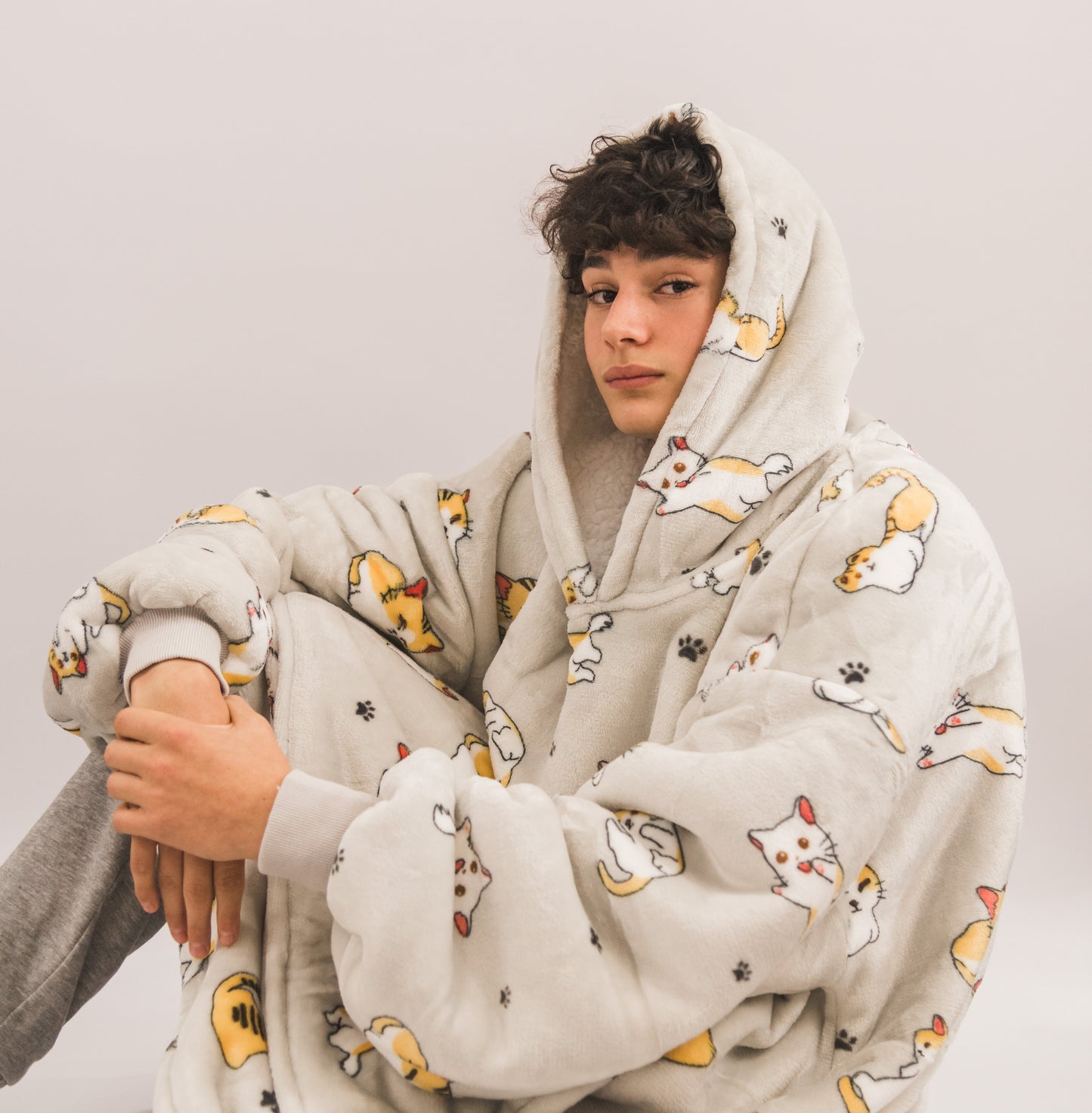 Cuddy Hoodie | Cat