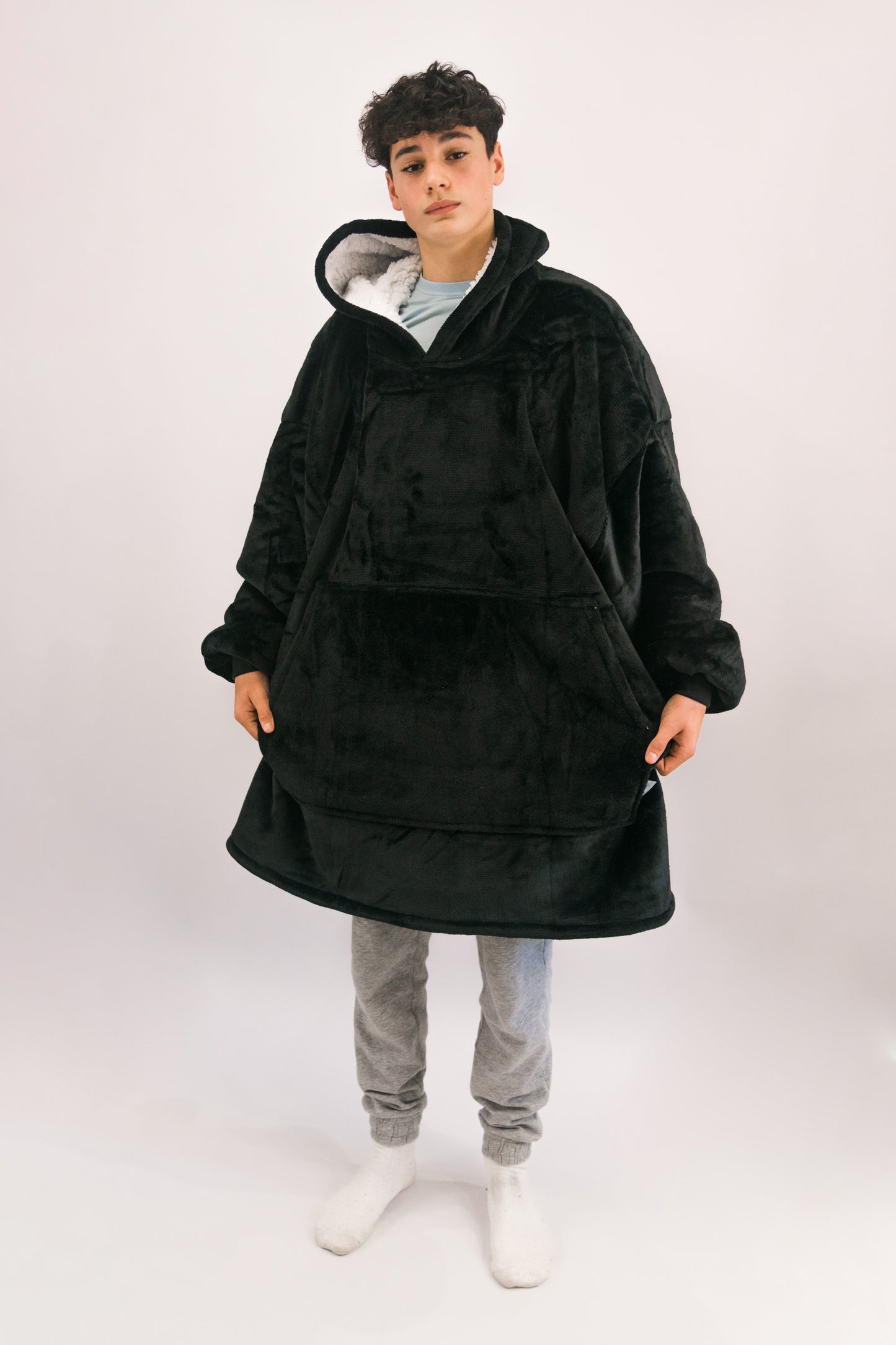 Cuddy Hoodie | Black